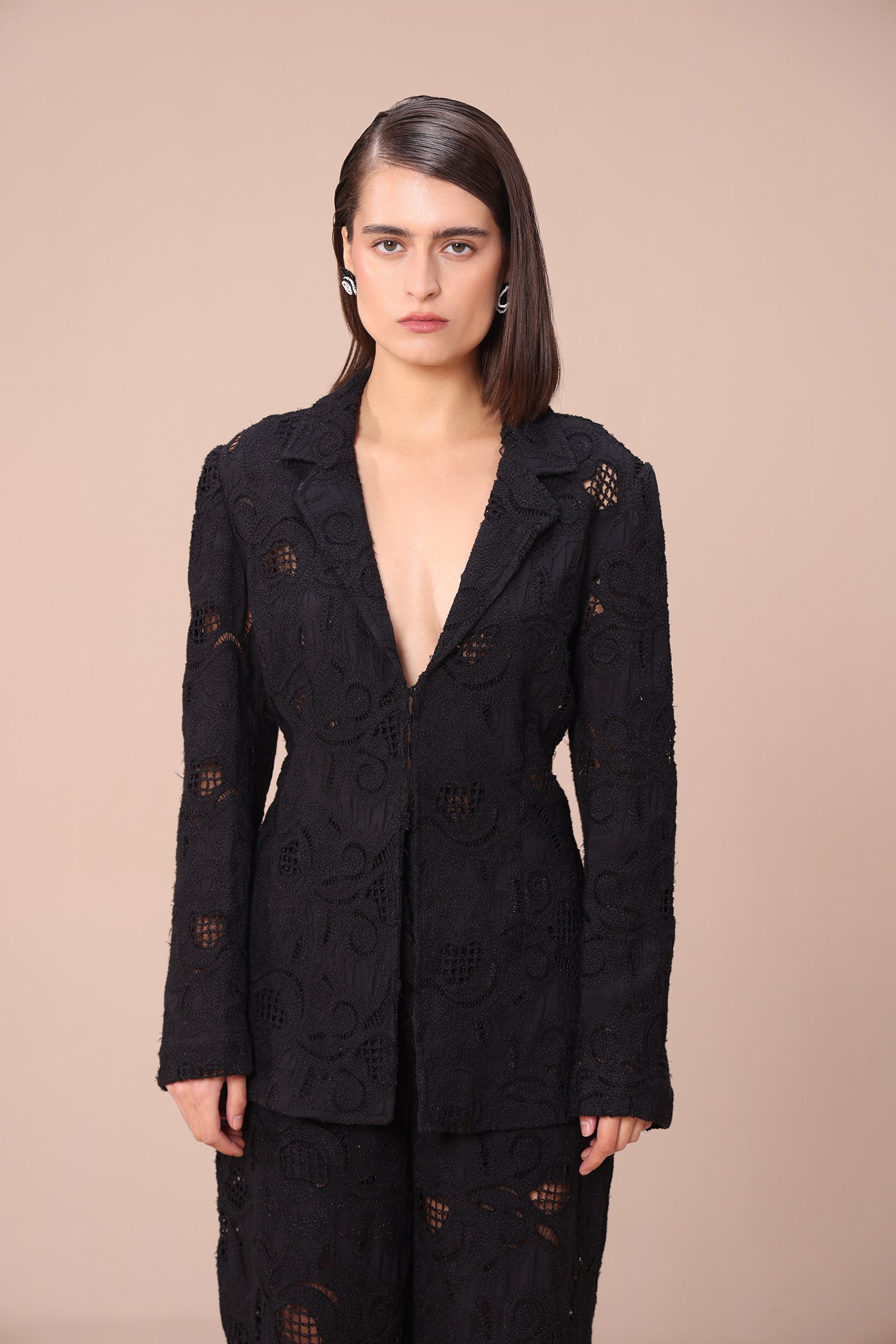 Mana Embroidery
Blazer